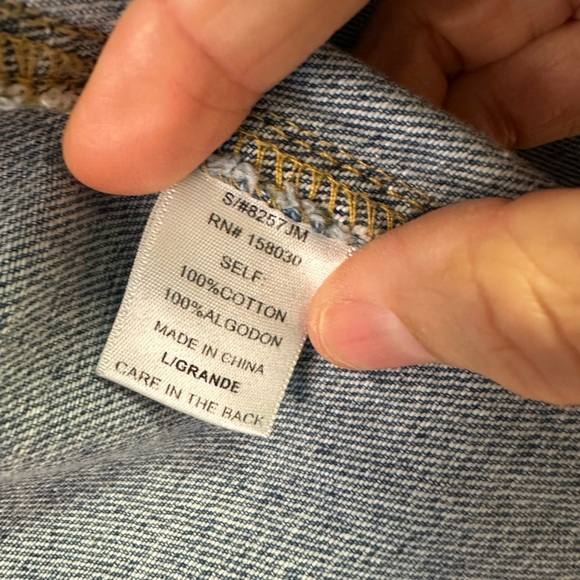 Light Blue Denim Jacket - Picture 4 of 4